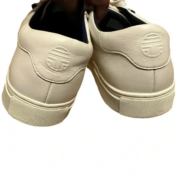 Tory Burch WHITE WITH NAVY BLUE TRIM Sport Sneakers Size 11M - Picture 4 of 8